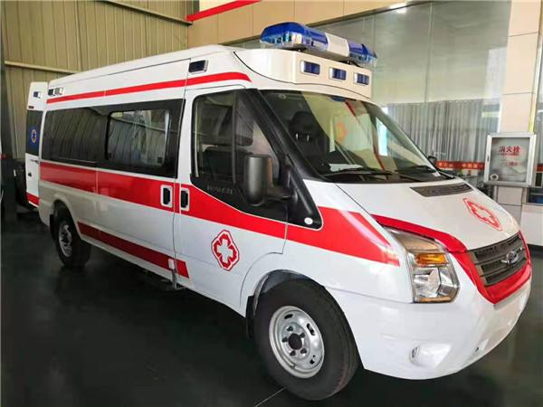 私人福特V362救护车