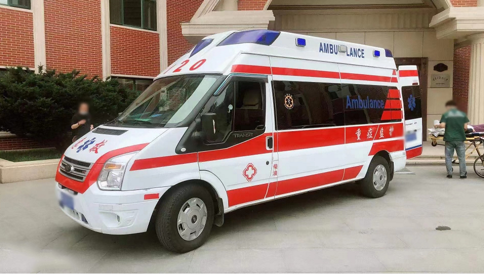 私人重症监护救护车